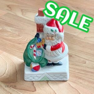 Vintage Russ Berrie Santa Claus Going Down Chimney Figurine